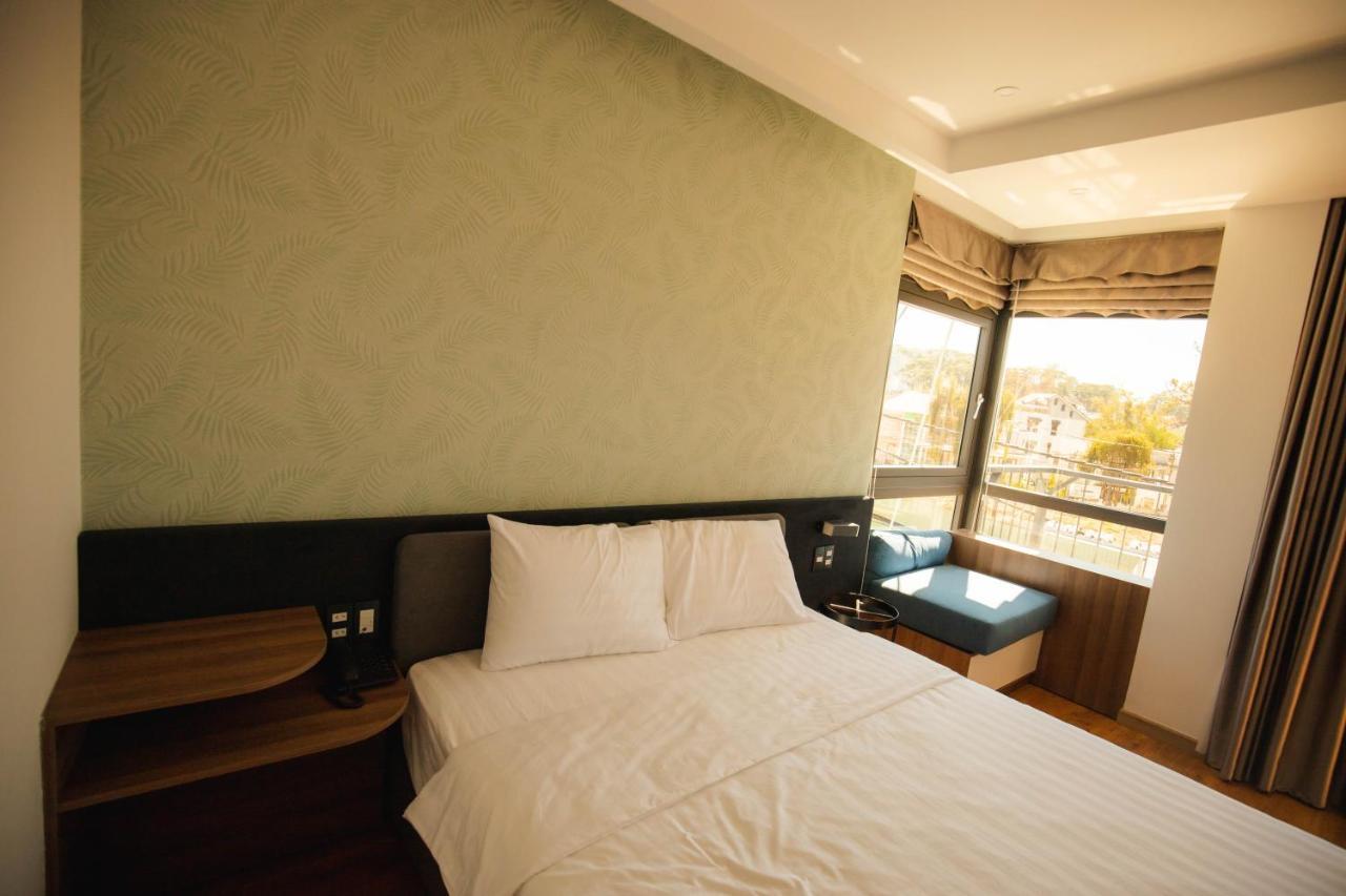 Ngan Hoa - Mille Fleurs 02 Hotel Dalat Luaran gambar